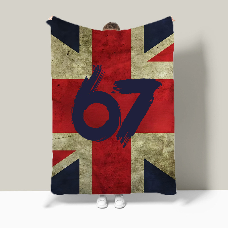 ユニオンジャック旗ミーム番号「67」ソフトフランネルベッドカ - Christmas Throw Blanket のレビューと価格