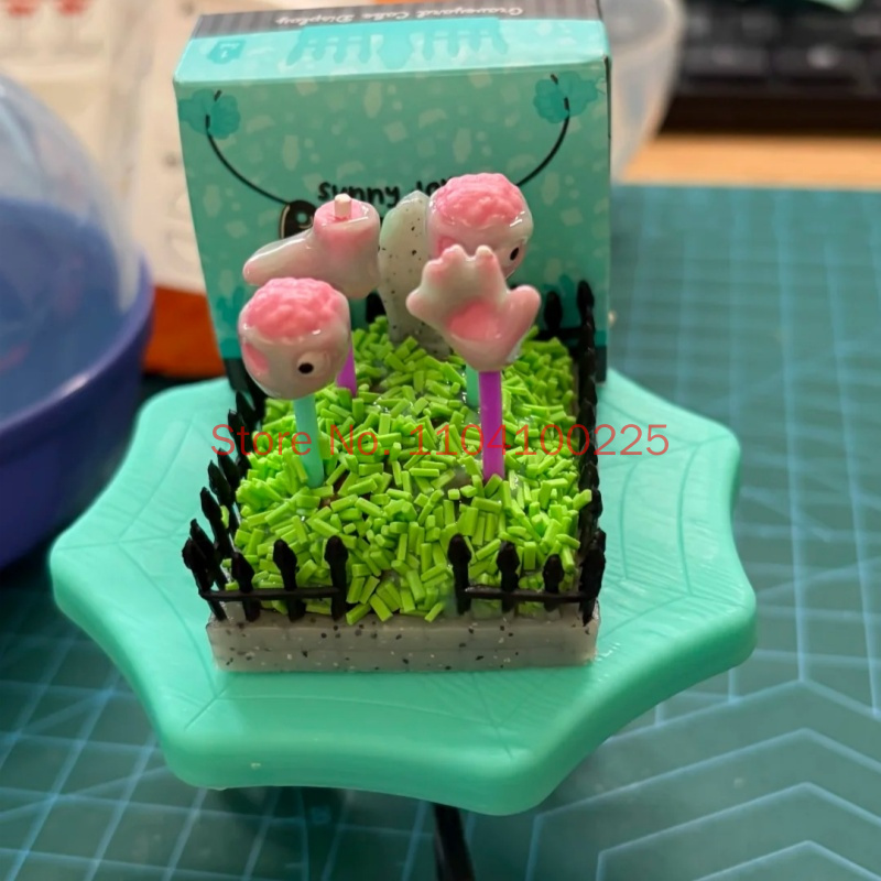 本物のミニバース ブラインドボックス ハロウィン限定版 ミニ - Ornament Ball Set のレビューと価格